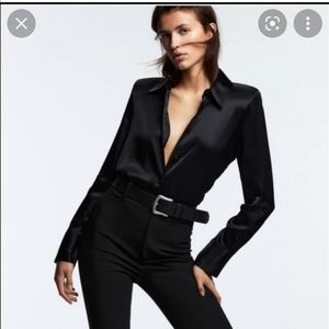 SATIN EFFECT SHOULDER PAD BODYSUIT